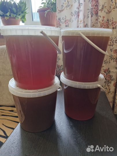 Мед с маминой пасеки