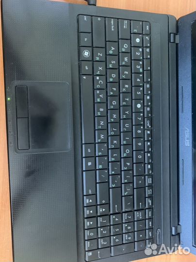 Ноутбук asus