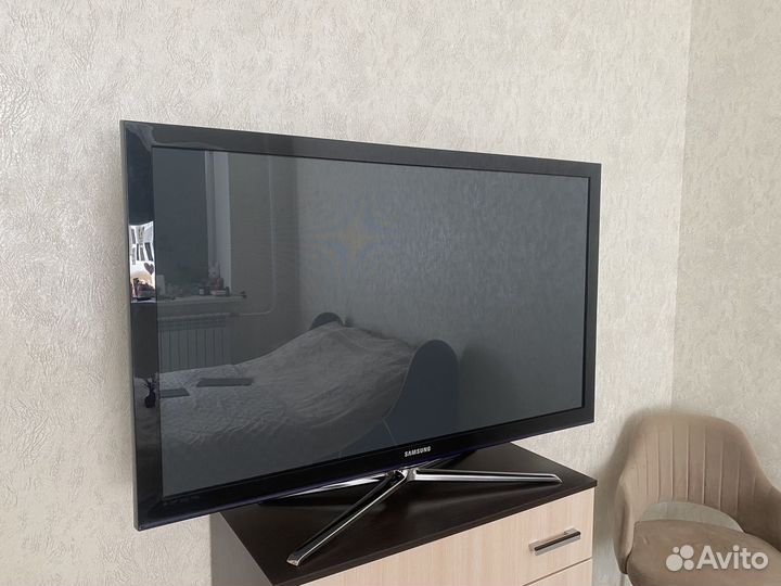 Плазменный телевизор samsung