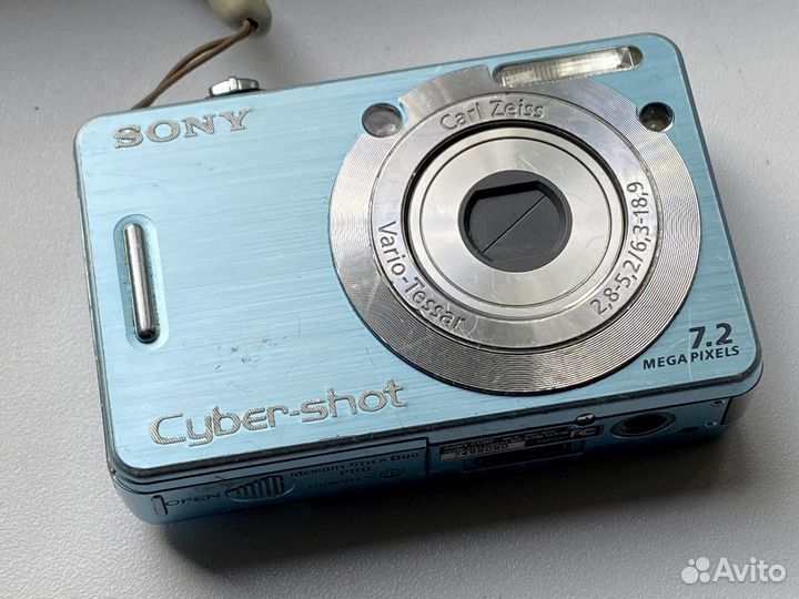 Компактный фотоаппарат sony cyber shot