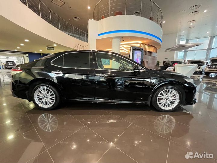 Toyota Camry 2.5 AT, 2018, 92 801 км