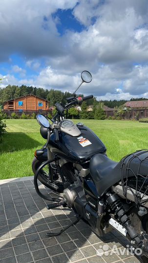 Honda VT750 Shadow Phantom