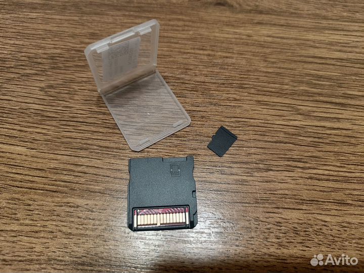 Флэш картридж R4 Nintendo