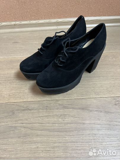 Замшевые ботильоны как новые, 39 р