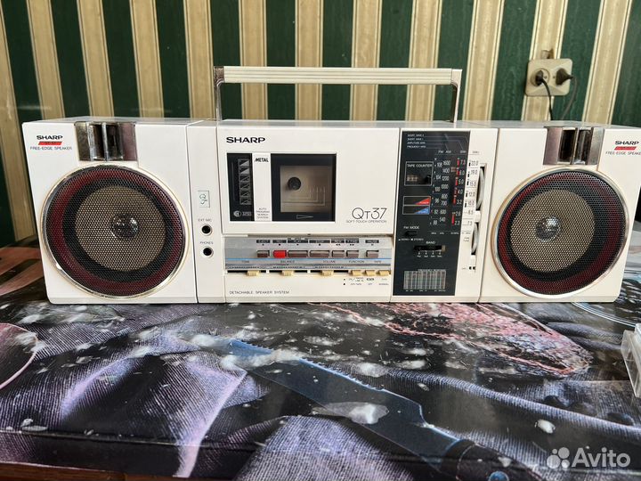 Sharp QT37
