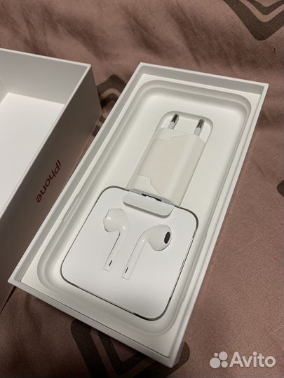 Apple earpods apple charger