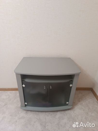 Тумба под телевизор