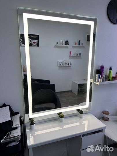 Продам зеркало с двойной подсветкой