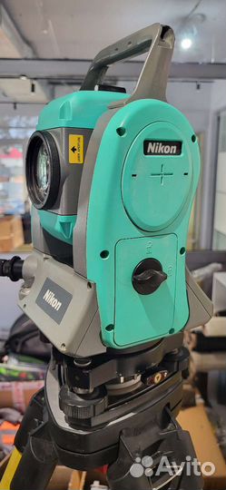 Тахеометр Nikon Nivo 3M