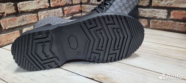 Ботинки для девочки 34 р