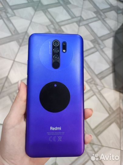Xiaomi Redmi, 4 ГБ