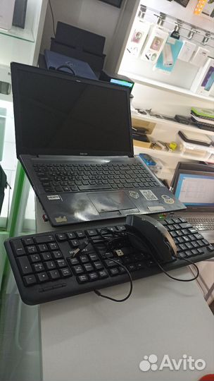 Ноутбук Dexp i5/озу 8гб/SSd+HDD/Geforce820m