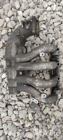 Коллектор впускной Kia Spectra/Sephia 1.6 AT 2001