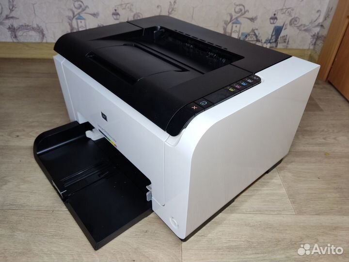 Принтер лазерный цветной HP LaserJet Pro CP1025nw