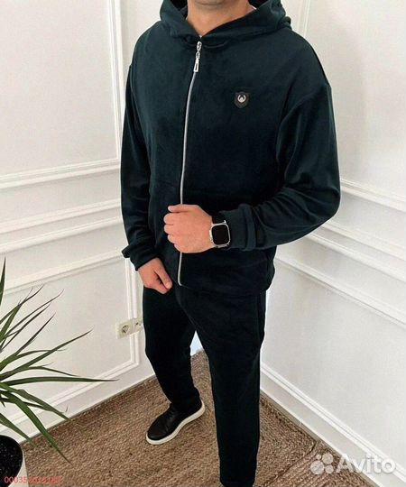 Спортивный костюм