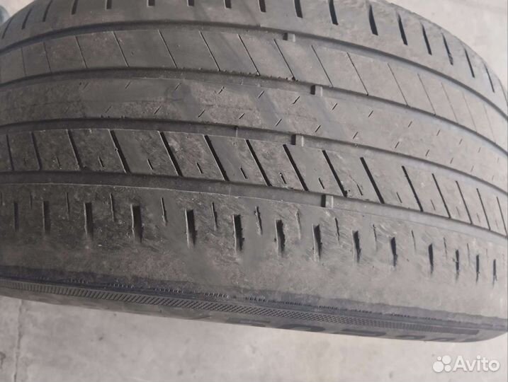 Bridgestone Blizzak LM-20 285/50 R20