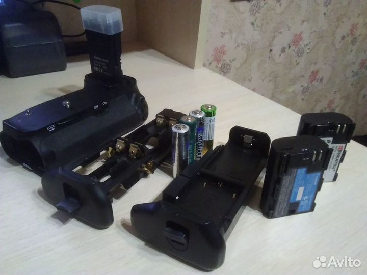 Батарейный блок Canon BG-E9 для Canon EOS 60D