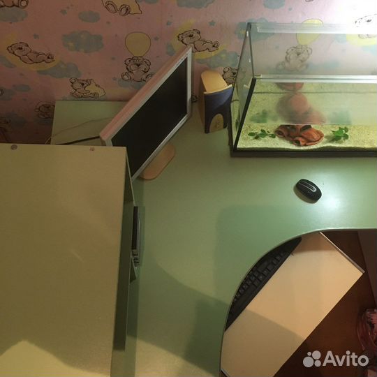 Компьютерный, письменный стол