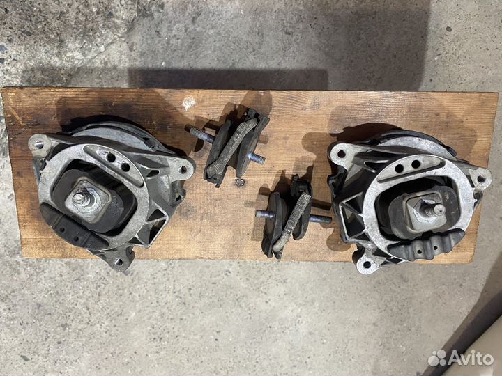 Опора подушка двигателя