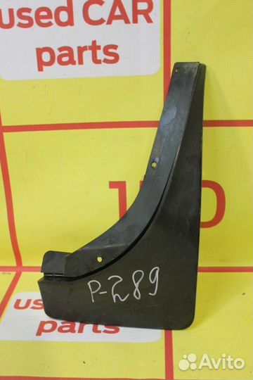 Брызговик задний правый hatchback - Skoda Fabia II