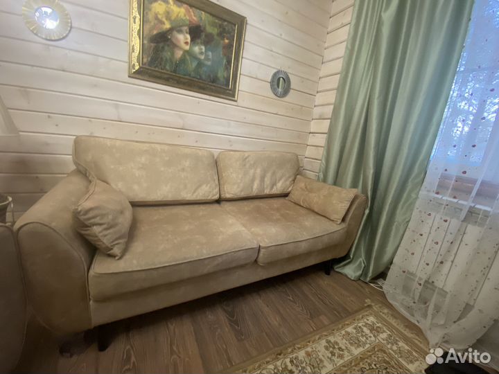 Диван с креслом