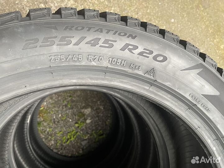 Pirelli Scorpion Ice Zero 2 255/45 R20