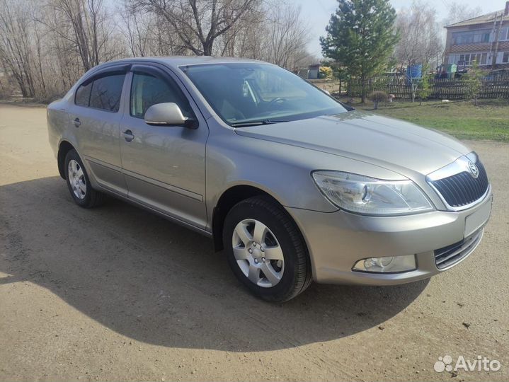 Skoda Octavia 1.6 AT, 2011, 119 000 км