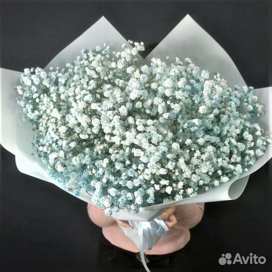 Букет из 11 голубых гипсофил