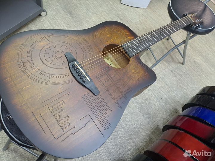 Гитара акустическая дредноут с рисунком