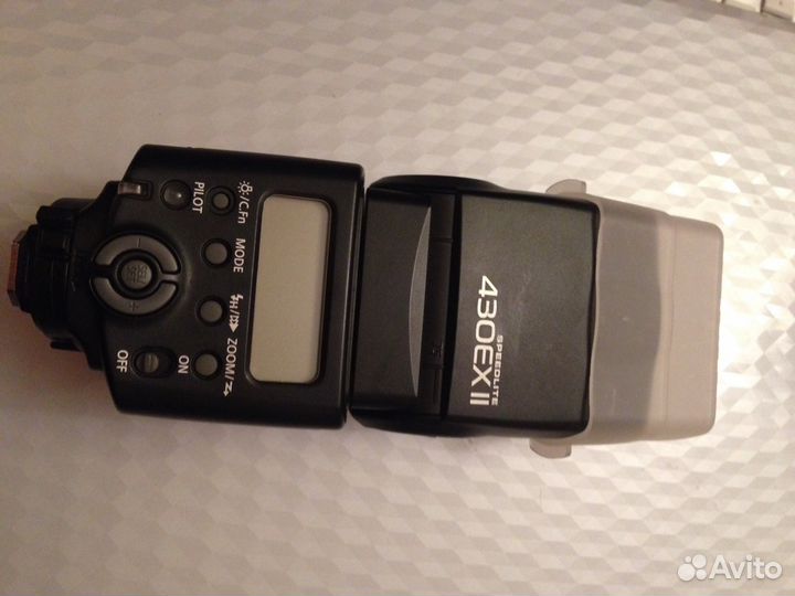 Вспышка Canon EX430ii