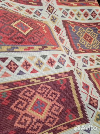 Грузинский ковер (не килим)с нац.орнаментами.Новые