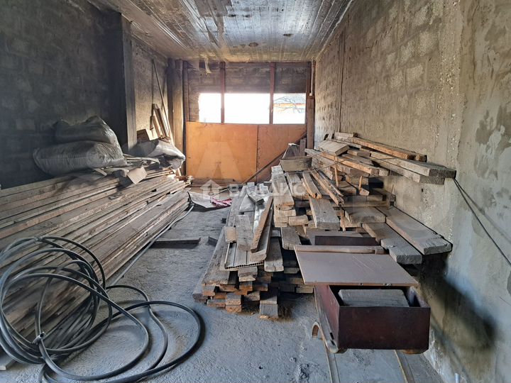 Продам помещение свободного назначения, 240 м²