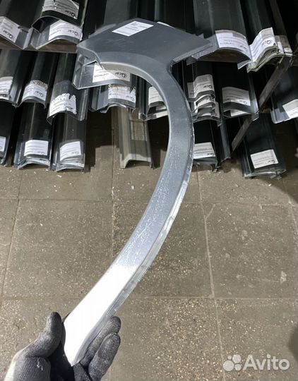 Арка правая Mitsubishi Mirage Dingo 1998-2003