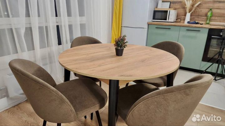 Стулья новые