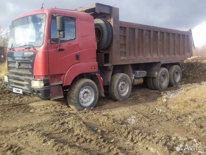 Sinotruk ZZ3315C, 2008