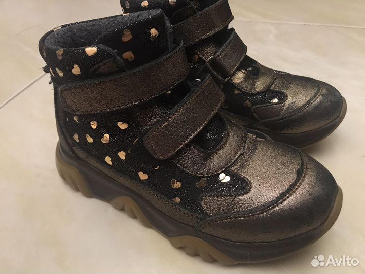 Кожаные ботинки для девочки