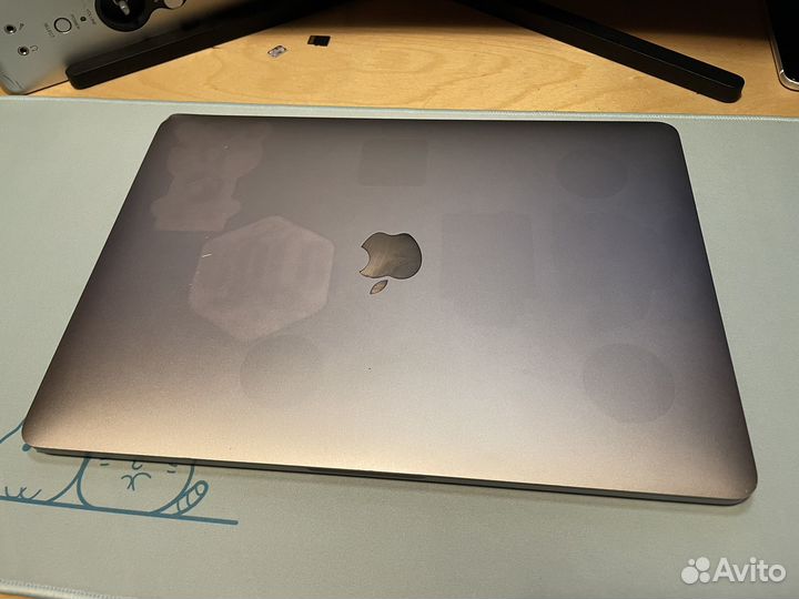 MacBook Pro 13 2017 TouchBar 16гб 1тб