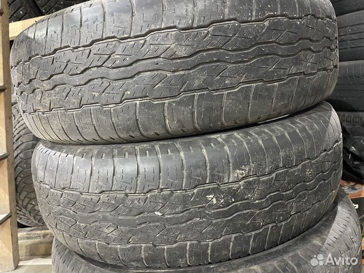 Bridgestone Dueler H/T 687 225/65 R17