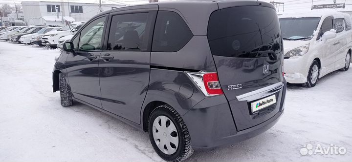 Honda Freed 1.5 CVT, 2016, 126 800 км