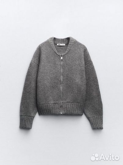 Свитер на молнии zara