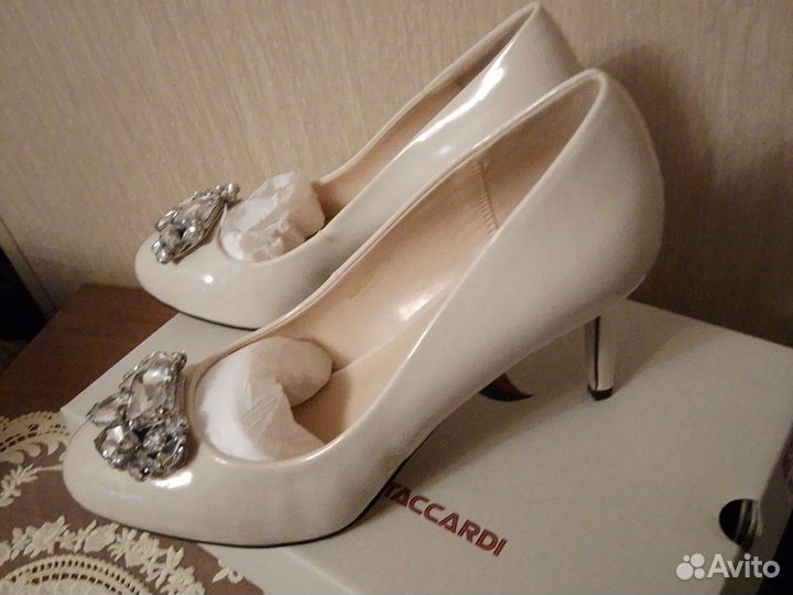 Туфли женские 37 размер новые