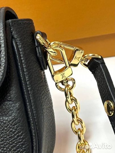 Сумка louis vuitton lvy