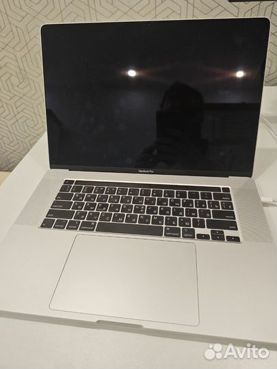 Apple MacBook Pro 16 2019 i9 2.3/64GB/1Tb/5500 4gb