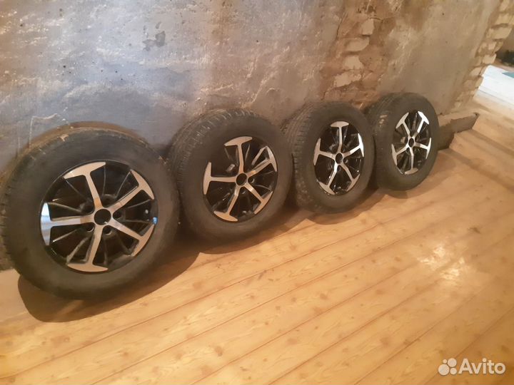 Колеса 195/65/R15 лето разболтовка 5х112