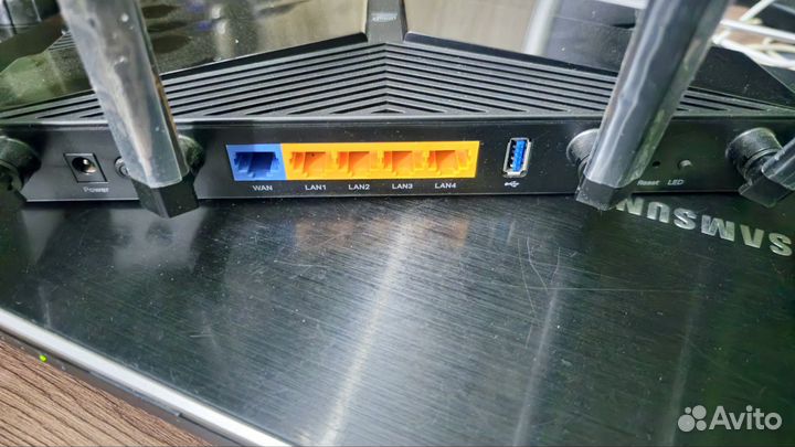 Двухдиапазонный гигабитный роутер WiFi AX3000