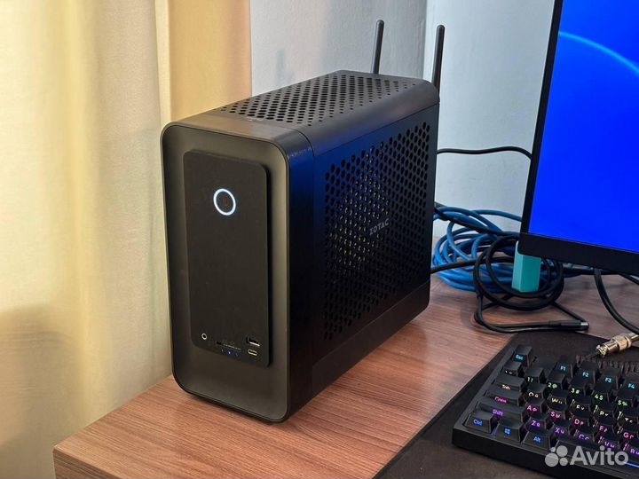 Zotac zbox Magnus One Mini ITX PC