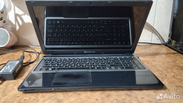 Ноутбук Packard bell, 4 ядра, 15,6