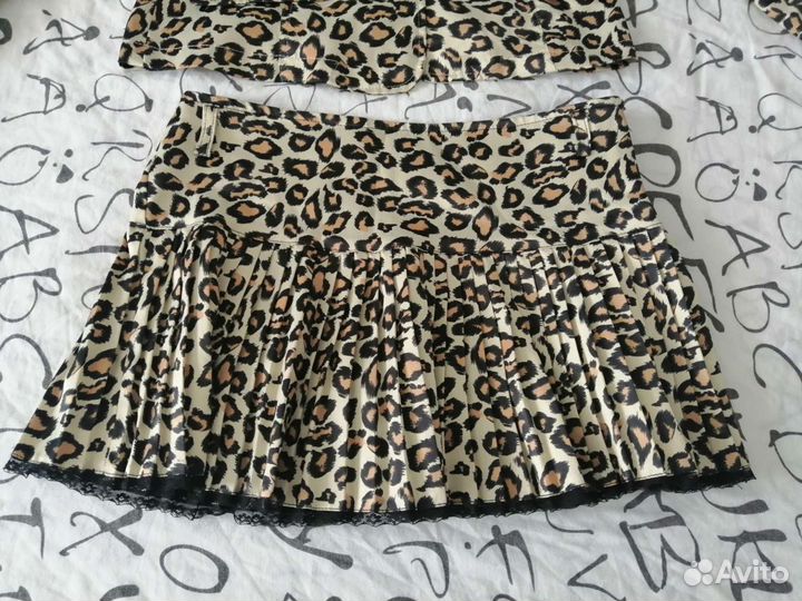 Продам костюм