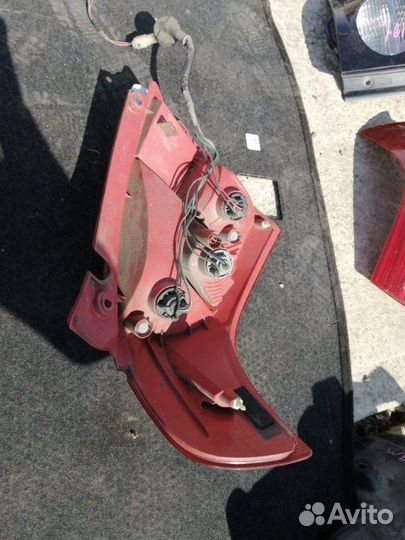 Стоп-сигнал задний правый Suzuki Swift ZC11S