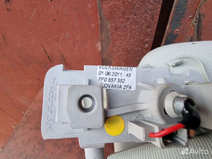 Козырек солнцезащитный правый Volkswagen Touareg 2